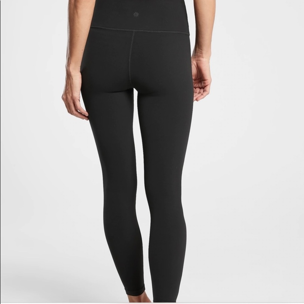 Athleta Elation leggings - large
